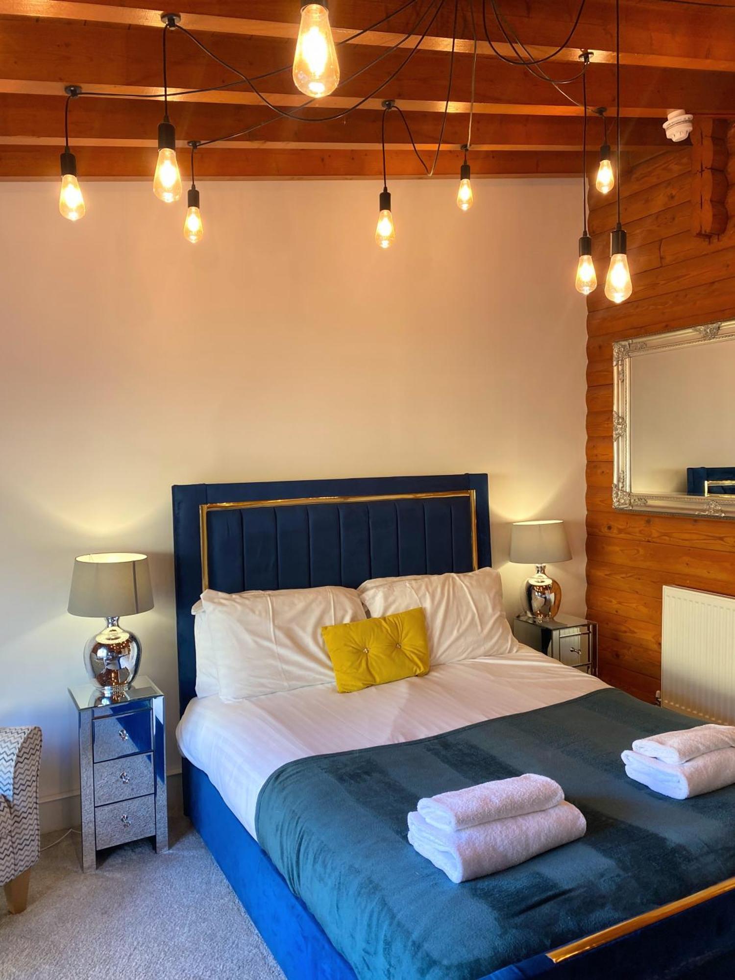 Kaoglen Squirrel Drey-Hot Tub-Pet Friendly-Perth Villa Balnald Exterior photo